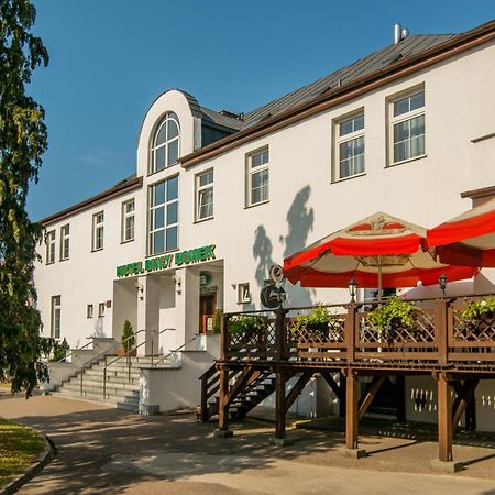 Hotel Bialy Domek Walcz Exterior photo